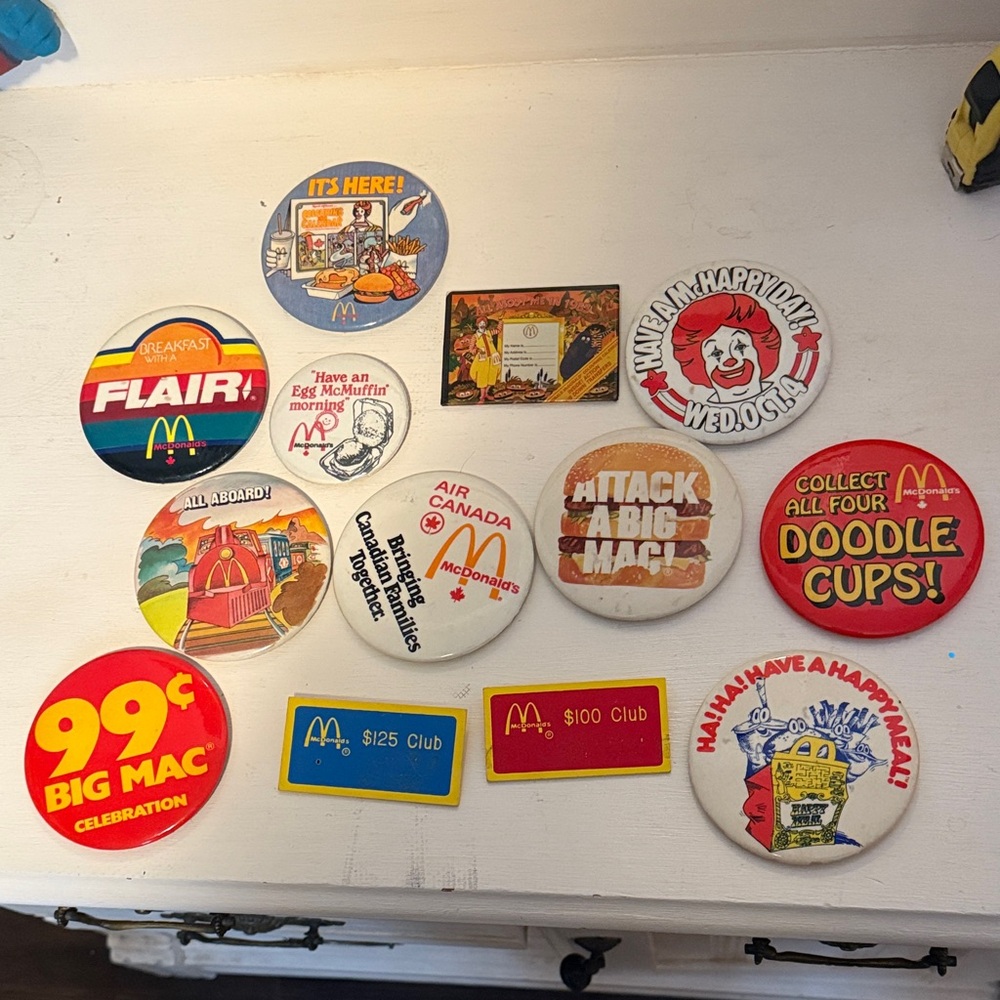 McDonald's Colorful Button badge pin Collection lot vintage 1980s 13 pieces